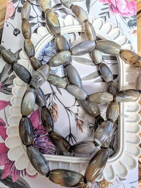1950's - 1960's Estate Polished Grey Agate Beaded necklace